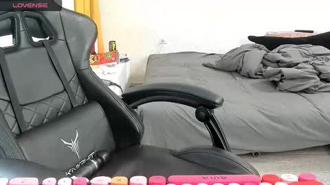 Alis online show from October 14, 9:43 am