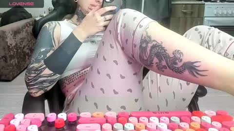 Alis online show from February 8, 7:28 pm