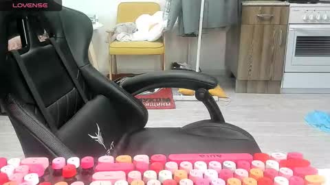 Alis online show from February 10, 9:13 am