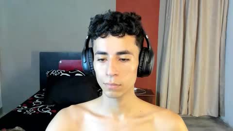 Snapshot of _fiore_ chatting on February 5, 9:58 am jair eduardo online show from February 5, 9:58 am