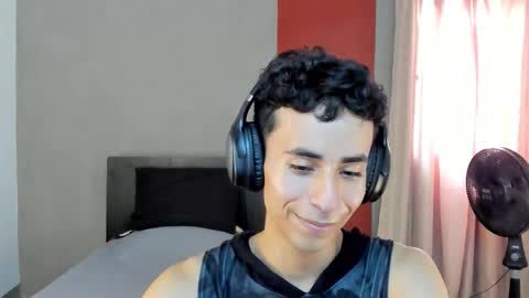 Snapshot of _fiore_ chatting on February 9, 8:35 pm jair eduardo online show from February 9, 8:35 pm