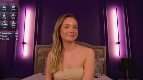 Snapshot of _florence_wayne chatting on December 9, 12:19 pm Florence online show from December 9, 12:19 pm