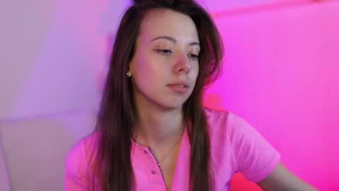 Snapshot of _fluffybunny_ chatting on February 9, 5:54 pm Goldy Grace online show from February 9, 5:54 pm