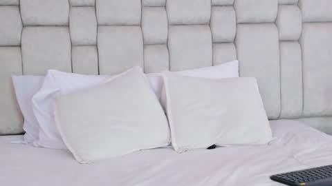 Ginger Cherry online show from February 1, 8:08 am