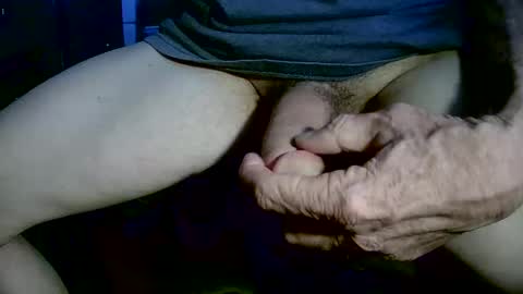 Snapshot of _goodsex chatting on February 24, 5:20 pm goodsex online show from February 24, 5:20 pm