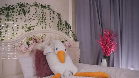 Milly online show from September 25, 12:58 am