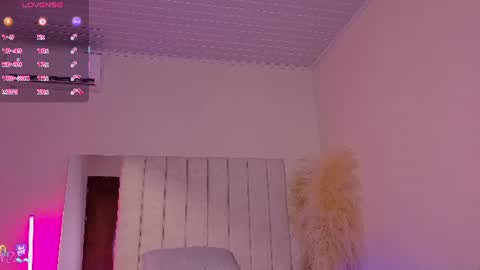 Snapshot of _gretta1 chatting on July 23, 1:58 am Gretta online show from July 23, 1:58 am