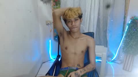 Snapshot of _guison chatting on October 20, 11:05 pm _guison online show from October 20, 11:05 pm