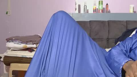 _hairlyboy online show from February 4, 1:39 pm