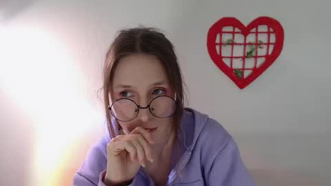 Hannaolotl online show from May 30, 5:43 pm