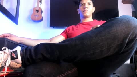 Snapshot of _heracles1 chatting on December 12, 3:05 pm Heracles online show from December 12, 3:05 pm