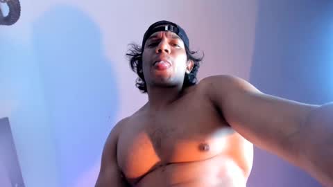 Snapshot of _heracles1 chatting on September 30, 4:06 am Heracles online show from September 30, 4:06 am