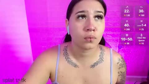 Snapshot of _hooly chatting on January 30, 2:47 pm CATALINA G online show from January 30, 2:47 pm