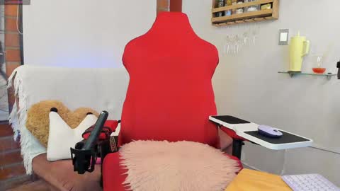 _hottie__ online show from February 6, 10:43 pm