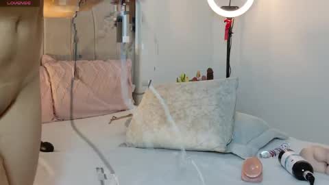 Megan online show from April 14, 4:40 am