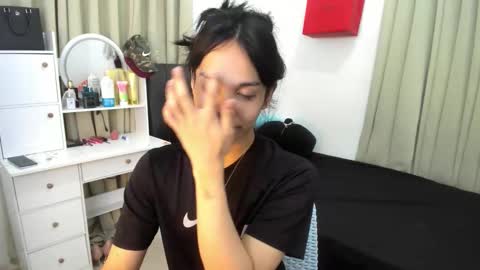 yanie online show from March 23, 10:25 pm