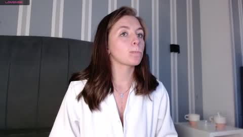 Snapshot of _isaabellaa chatting on December 29, 6:27 pm Isa online show from December 29, 6:27 pm