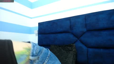 Snapshot of _isaabellaa chatting on December 30, 6:05 pm Isa online show from December 30, 6:05 pm