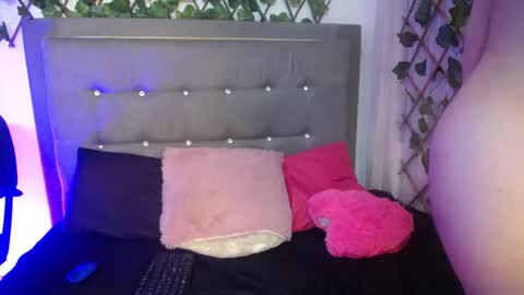 Snapshot of _ivone_golosa chatting on June 26, 1:21 am Ivone online show from June 26, 1:21 am
