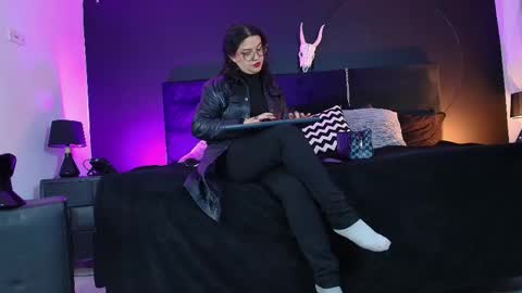 Snapshot of _jade_16 chatting on September 16, 11:55 am Miss Jade online show from September 16, 11:55 am