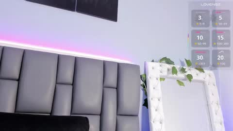 Jasmine online show from October 11, 8:18 pm