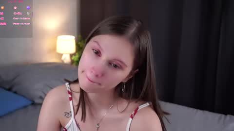 Snapshot of _jasminestea_ chatting on July 6, 2:41 am Candy online show from July 6, 2:41 am