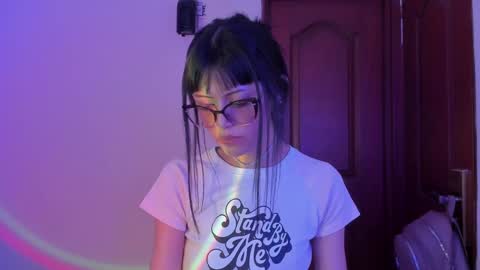 Snapshot of _jessy_moon_ chatting on December 11, 7:57 pm ... online show from December 11, 7:57 pm