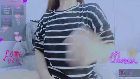 Snapshot of _joly_ chatting on February 3, 2:21 am Joly online show from February 3, 2:21 am