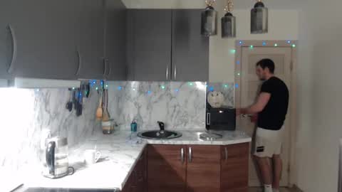 Joni online show from February 14, 3:05 pm