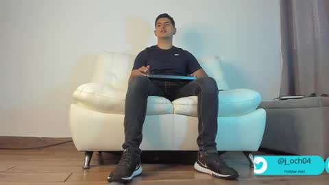 Snapshot of _juanes__ chatting on January 12, 8:14 pm _juanes__ online show from January 12, 8:14 pm