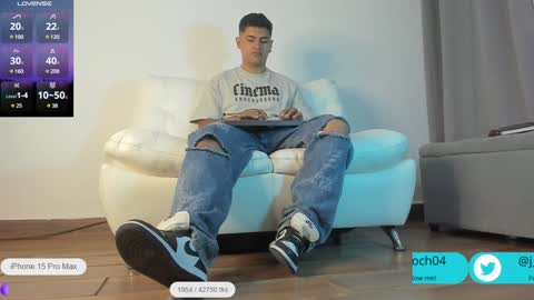 Snapshot of _juanes__ chatting on January 30, 11:45 pm _juanes__ online show from January 30, 11:45 pm