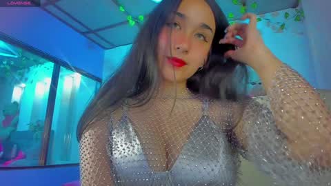 Snapshot of _julieta_love chatting on December 30, 8:04 pm julieta online show from December 30, 8:04 pm