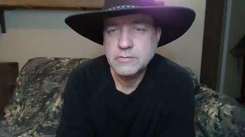 Snapshot of _justacowboy chatting on January 14, 2:40 am Wyatt online show from January 14, 2:40 am