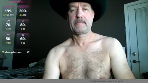 Wyatt online show from July 28, 8:52 pm