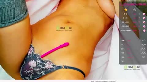 _justcallme_ online show from February 4, 8:58 pm