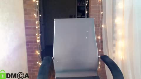 Snapshot of _karolina chatting on December 19, 6:34 pm karolina online show from December 19, 6:34 pm