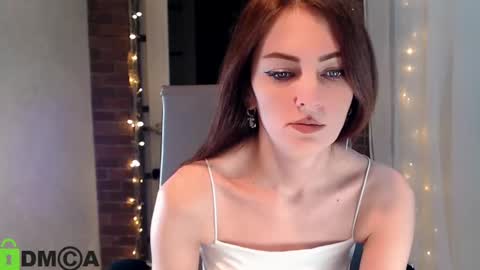 Snapshot of _karolina chatting on January 6, 2:58 pm karolina online show from January 6, 2:58 pm