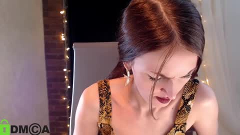 Snapshot of _karolina chatting on January 13, 6:59 pm karolina online show from January 13, 6:59 pm
