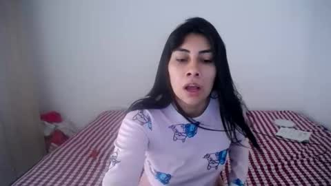 Snapshot of _katerin_love chatting on November 4, 5:23 pm kateryn online show from November 4, 5:23 pm
