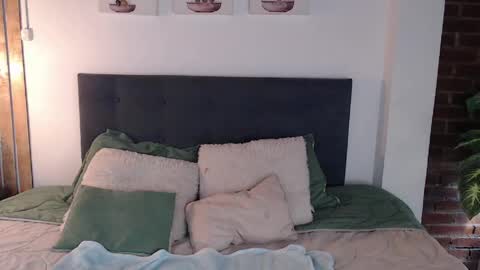 kathy online show from April 10, 1:27 pm