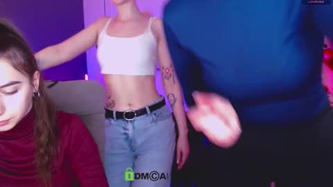 _kellykitten_ online show from March 10, 9:58 am