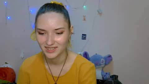 Snapshot of _kikiclark_ chatting on September 10, 7:25 pm _kikiclark_ online show from September 10, 7:25 pm
