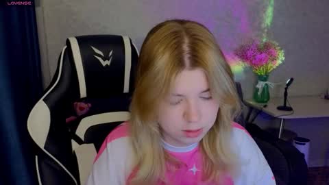 Molly   Emily online show from March 12, 4:13 pm