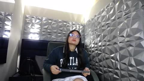 Jalina online show from November 19, 11:32 am