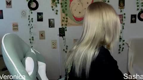 _kitekat_ online show from January 15, 8:52 am