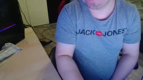 _kitsu_ online show from November 30, 11:14 am