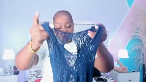 _krystal_cambell online show from April 18, 11:47 am