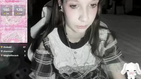  kuro  online show from April 7, 8:04 am