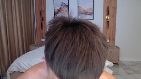 Snapshot of _kurt chatting on February 2, 4:37 am Kurt online show from February 2, 4:37 am