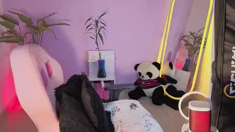 Kylie online show from September 25, 11:19 pm